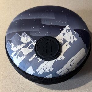 Hydaway Mountain Design water bottle